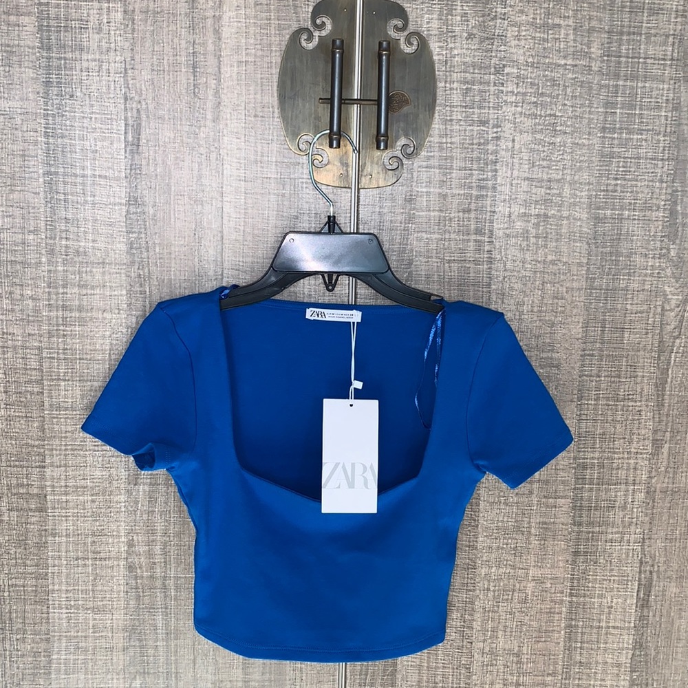 Zara‎ Cropped Top